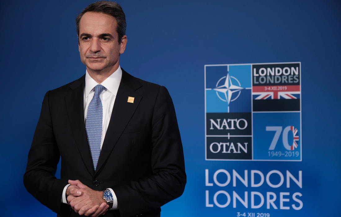 Θερμή συνάντηση Μητσοτάκη-Τριντό στο Λονδίνο
