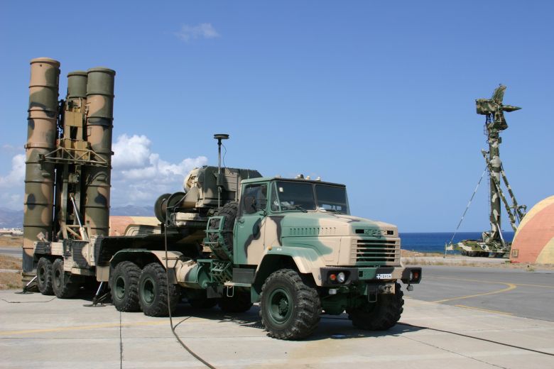 Γενί Σαφάκ: Η Ελλάδα ενεργοποίησε τους S-300 στην Κρήτη