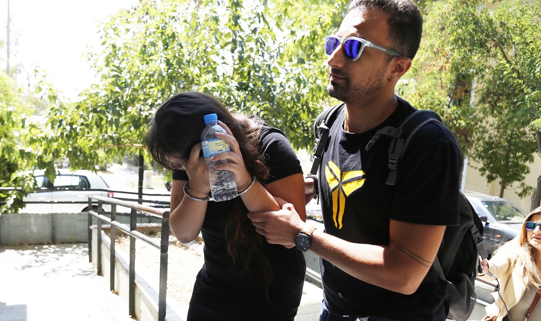 Ερωτικό τρίγωνο στο Κορωπί: «Δεν ξεκαθάριζα τα πράγματα, γι’ αυτό φτάσαμε εδώ που φτάσαμε»