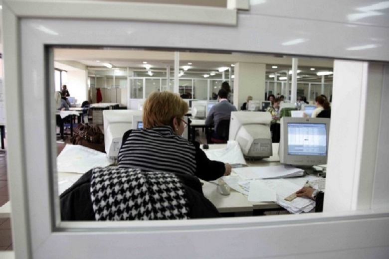 Ηλεκτρονικός και ψηφιακός έλεγχος του ωραρίου των δημοσίων υπαλλήλων