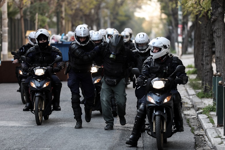 Κουκάκι: Στην Εισαγγελία η αναφορά της Ένωσης Αστυνομικών Υπαλλήλων Δυτικής Αττικής