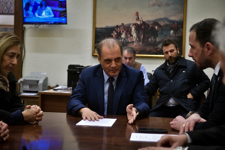 Ελληνική Λύση: Δεν συναινούμε για την υποψηφιότητα Σακελλαροπούλου