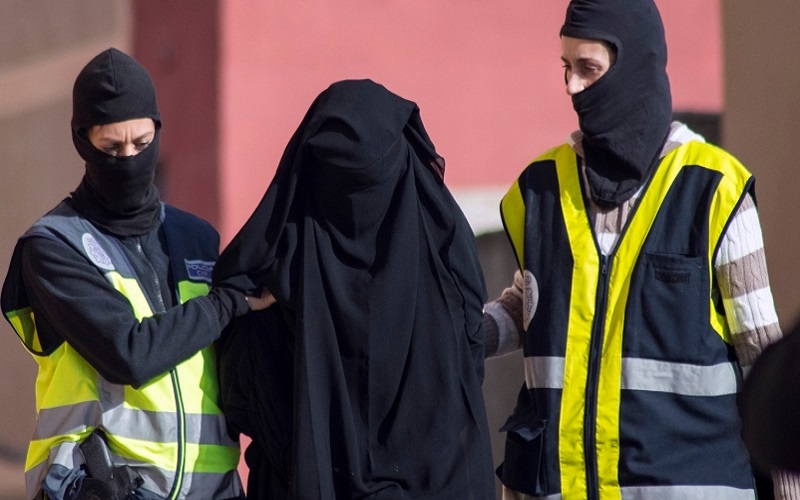 Η Τουρκία απέλασε ύποπτη για τρομοκρατία και τα τρία παιδιά της