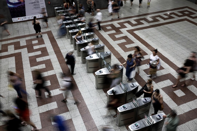 Άνοιξε ο σταθμός του Μετρό στο Σύνταγμα
