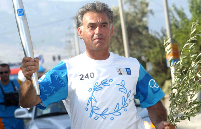Σε κρίσιμη κατάσταση μετά από τροχαίο ο θρύλος της ιστιοπλοΐας Τάσος Μπουντούρης