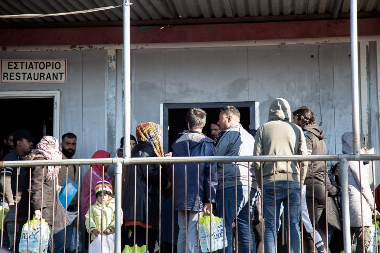 Εθνική Επιτροπή για τα Δικαιώματα του Ανθρώπου: Η κατάσταση στο κέντρο υποδοχής στο Βαθύ της Σάμου είναι ανεξέλεγκτη»
