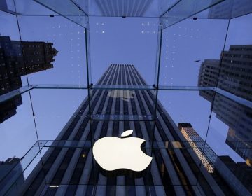Σε περιπέτειες μπαίνει η Apple μετά από μήνυση εναντίον της από το υπουργείο Δικαιοσύνης των ΗΠΑ