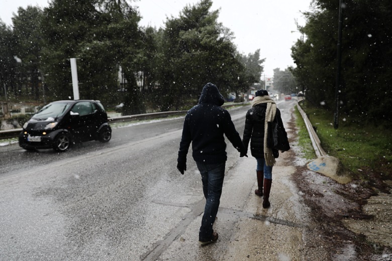 Έκτακτα μέτρα σε Αθήνα-Πειραιά για την επερχόμενη κακοκαιρία