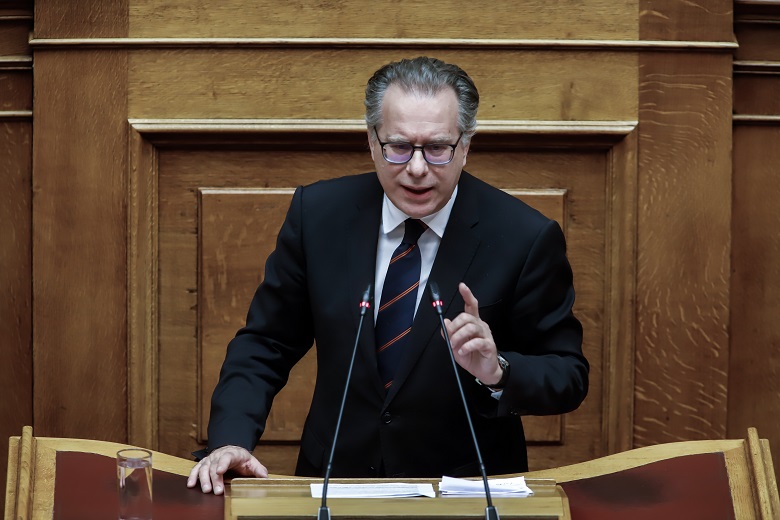 Κουμουτσάκος: Σεβασμός στα ανθρώπινα δικαιώματα και στις ανασφάλειες των πολιτών
