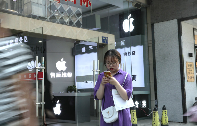 Η Apple θα επαναλειτουργήσει από αύριο καταστήματά της στο Πεκίνο