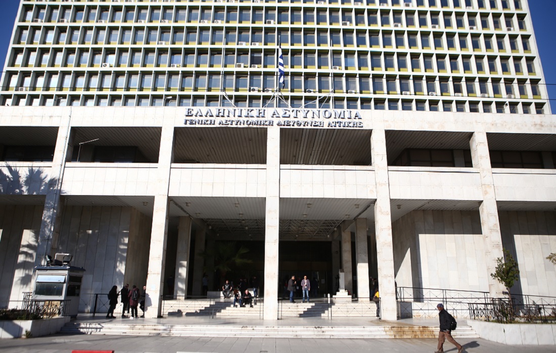 Υπόθεση Novartis: Δεν εκτελέστηκε το ένταλμα βιαίας προσαγωγής του μάρτυρα «Μάξιμος Σαράφης»