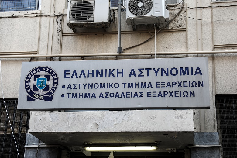 Δικογραφία σε βάρος 18 ατόμων για ληστείες και κλοπές στα Εξάρχεια