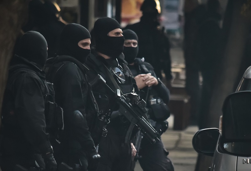 Μεγάλη αστυνομική επιχείρηση σε εξέλιξη στο Νομό Ηρακλείου