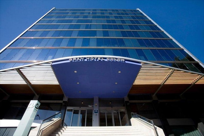 Κοροναϊός: Ξενοδοχείο στη Μαδρίτη μετατράπηκε σε νοσοκομείο