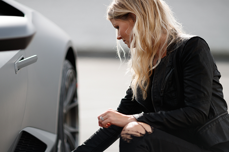 Stina Hübinette: Η γυναίκα κασκαντέρ που αγαπά τις Alfa Romeo