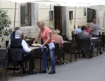 Αυστρία: «Μπλόκο» σε 100 Βρετανούς τουρίστες που δεν είχαν τα απαραίτητα δικαιολογητικά για κορονοϊό