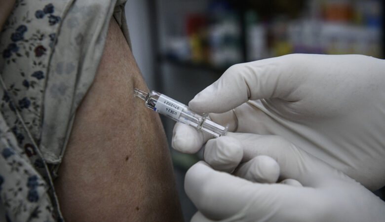 Κορονoϊός: Το τριπλό παιδικό εμβόλιο μειώνει την πιθανότητα να νοσήσει κάποιος σοβαρά από Covid-19