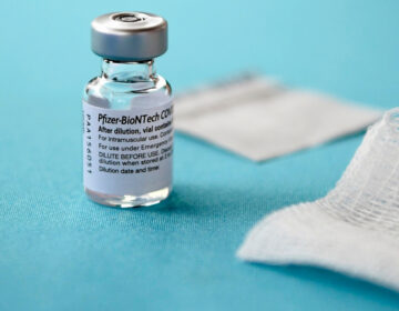 Ετήσιο εμβόλιο κατά του κορονοϊού προβλέπει ο Μπουρλά