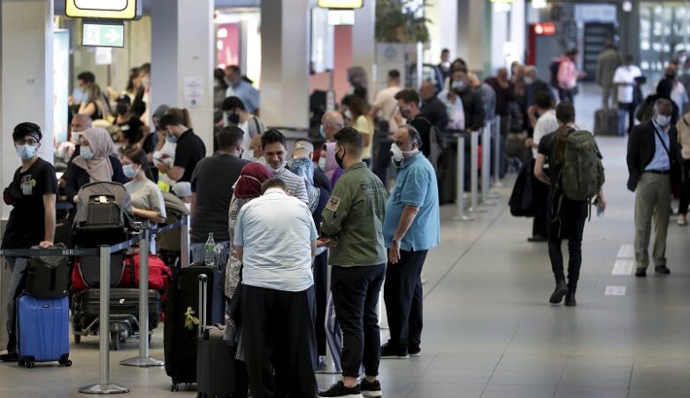 H Γερμανία αίρει από 1η Ιουλίου τους ταξιδιωτικούς περιορισμούς
