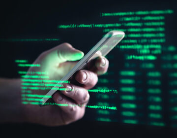 Προσοχή σε παραπλανητικά SMS για φόρο κυκλοφορίας που εμφανίζονται ως «MYaade» ή «GOV»