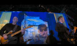 Οι Pink Floyd κυκλοφόρησαν τραγούδι μετά από 28 χρόνια για να υποστηρίξουν την Ουκρανία – Δείτε το video clip