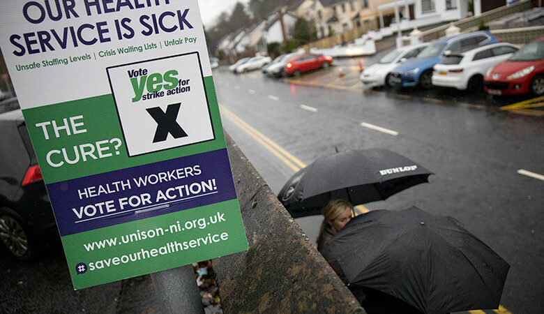Βρετανία: Οι νοσηλευτές στην Ουαλία ανέστειλαν την απεργία, αφού τους πρότειναν νέα αύξηση στους μισθούς