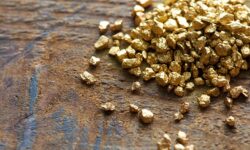 Nέο ιστορικό ρεκόρ για την τιμή του χρυσού – Ξεπέρασε τα 2.200 δολάρια η ουγγιά