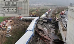 Τραγωδία στα Τέμπη: Μήνυση για εξαφάνιση ηχογραφημένων συνομιλιών κατέθεσε η οικογένεια του μηχανοδηγού του Intercity
