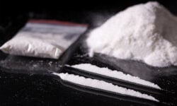 Συνελήφθη 37χρονος που έκρυβε συσκευασίες με κοκαΐνη στο κιβώτιο ταχυτήτων του αυτοκινήτου