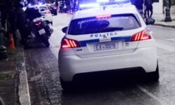 Φάρσα αποδείχθηκε το τηλεφώνημα για βόμβα στο κέντρο της Αθήνας