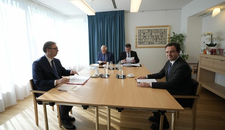 ΕΕ: Απέτυχαν εκ νέου οι συνομιλίες υψηλού επιπέδου μεταξύ Κοσόβου και Σερβία