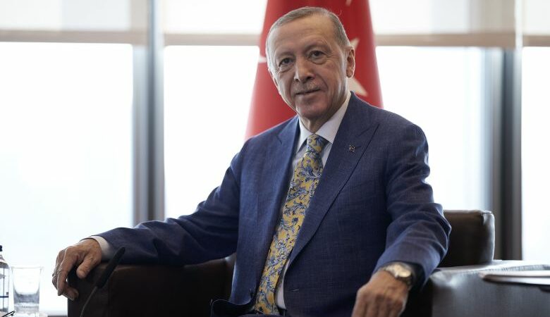 Νέα δήλωση Ερντογάν περί αποχώρησης από την πολιτική: «Θα παραδώσουμε τον αγώνα μας στους νέους»