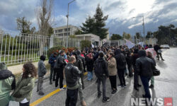 Διαμαρτυρία φοιτητών έξω από το υπουργείο Δικαιοσύνης – Δείτε φωτογραφίες του News