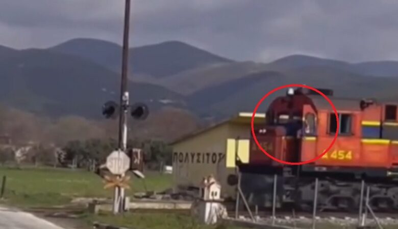 Μηχανοδηγός τρένου το σταμάτησε και βγήκε… να ελέγξει αφύλακτη διάβαση στην Ξάνθη