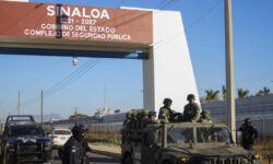 Συναγερμός στην ΕΛ.ΑΣ: Μέλη του καρτέλ ναρκωτικών της Σιναλόα ήρθαν από το Μεξικό για να «ψωνίσουν» βαρύ οπλισμό