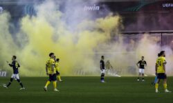 «Καμπάνα» της UEFA στην Φενερμπαχτσέ – Χωρίς κόσμο σε δύο εκτός έδρας ματς