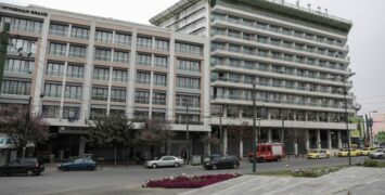 Αντίδραση των ξενοδόχων της Αθήνας στις δηλώσεις του Δημάρχου Χάρη Δούκα περί νέου φόρου στον τζίρο τους