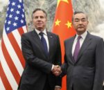 Στο Πεκίνο ο Μπλίνκεν – Ελπίζει ότι οι ΗΠΑ και η Κίνα θα σημειώσουν «πρόοδο»