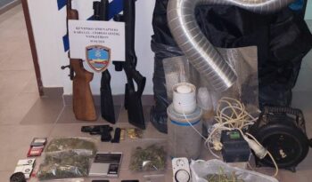 Σύλληψη τριών ανδρών για ναρκωτικά και όπλα στο λιμάνι της Καβάλας