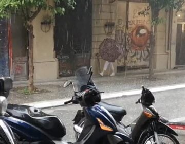 Βροχή και χαλάζι προκάλεσαν χάος στην Θεσσαλονίκη