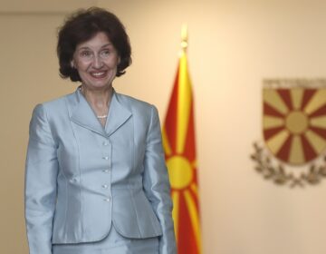 Η Σιλιανόφσκα εξακολουθεί να αποφεύγει τον όρο «Πρόεδρος της Δημοκρατίας της Βόρειας Μακεδονίας»