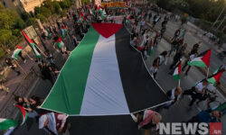 Πορεία υπέρ της Παλαιστίνης στην Αθήνα – Εικόνες του News