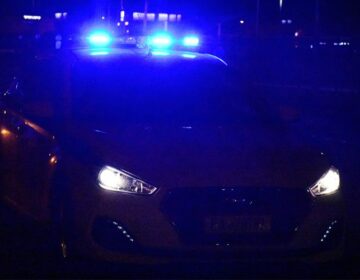 Γυαλιά-καρφιά τα έκαναν ξημερώματα κουκουλοφόροι σε μαγαζί στην Θεσσαλονίκη