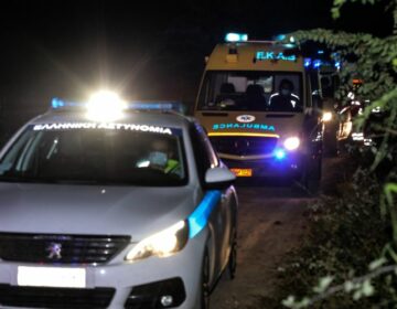 Θανατηφόρο τροχαίο στη Λεωφόρο Μαραθώνος: Μοτοσικλετιστής παρέσυρε πεζό στο Πικέρμι