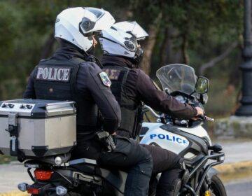 Συνελήφθησαν μετά από καταδίωξη δύο ανήλικοι με κλεμμένο μηχανάκι στο Γαλάτσι