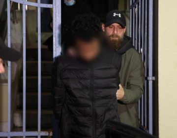 Προφυλακίστηκε ο Μαροκινός κατηγορούμενος για το ναυάγιο στη Χίο – «Δεν δέχεται ότι οδήγησε το συγκεκριμένο σκάφος»