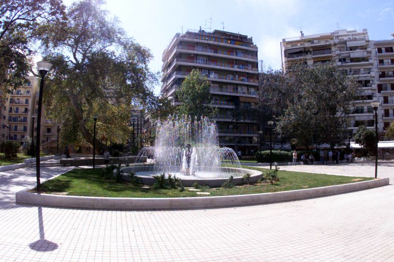 Εντατικοί έλεγχοι για τα τραπεζοκαθίσματα στη Θεσσαλονίκη