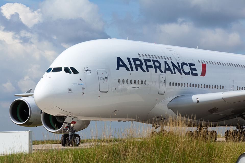 Η Air France αναστέλλει τις πτήσεις της προς τη Βενεζουέλα