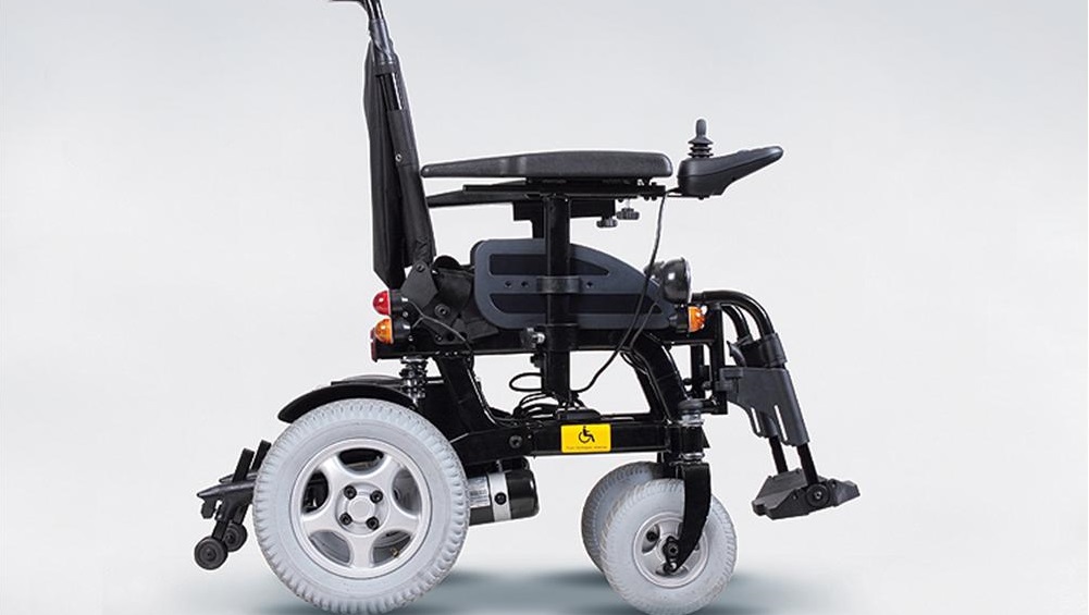 Δωρεάν ηλεκτροκίνητα αναπηρικά αμαξίδια με μια αίτηση