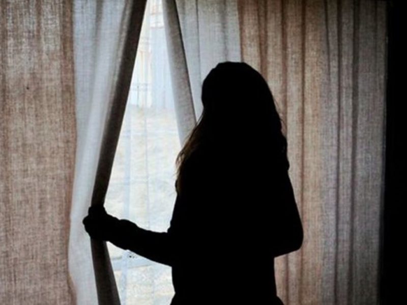 Το δρόμο για τη φυλακή πήρε ο 43χρονος που βίαζε την 6χρονη κόρη της συντρόφου του